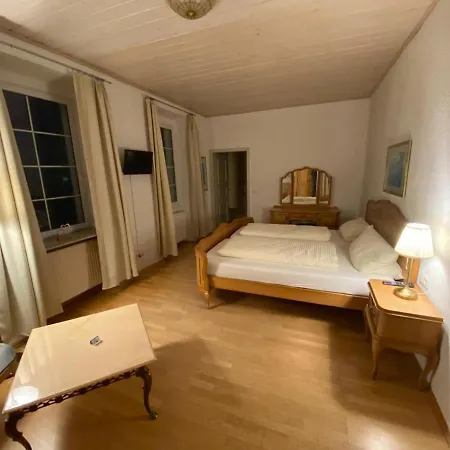 Hotel Schloss *
